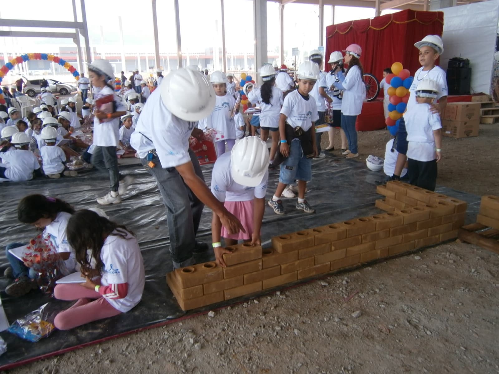 Integração Obra-Comunidade - Foto 1